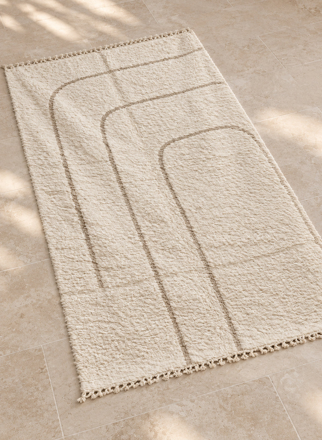 Mrirt rug laid on the floor, seen from above