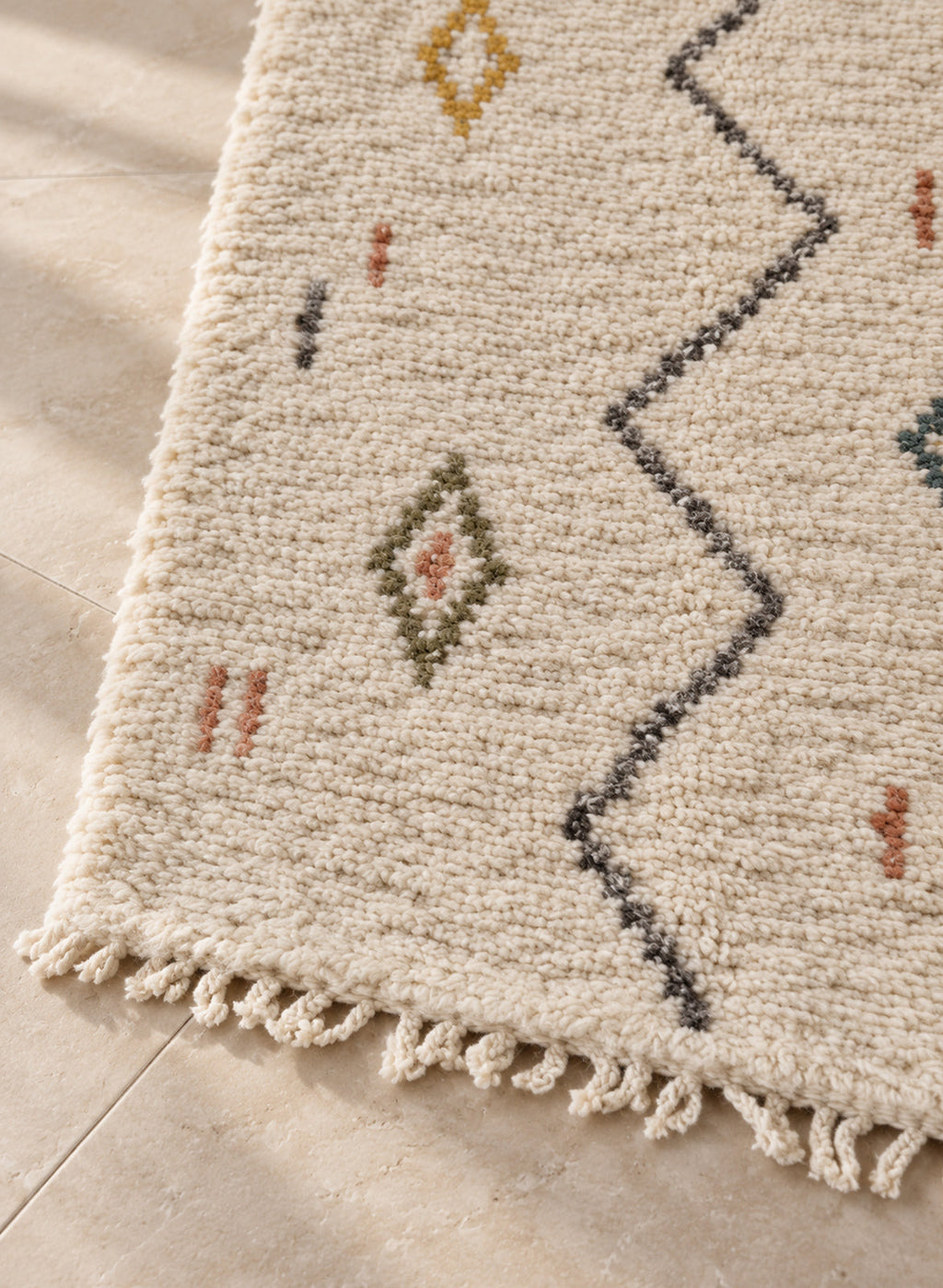 Close-up of the fringe of the Azilal rug