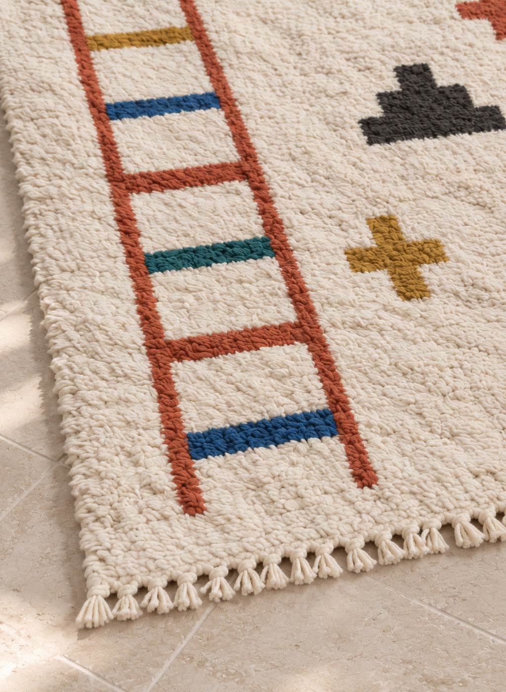 Close-up of the fringe of Azilal rug model 04