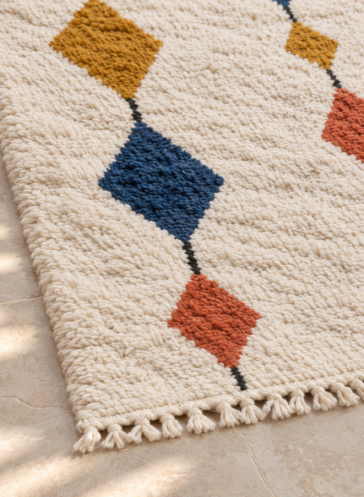 Close-up of the fringe of Azilal rug model 05