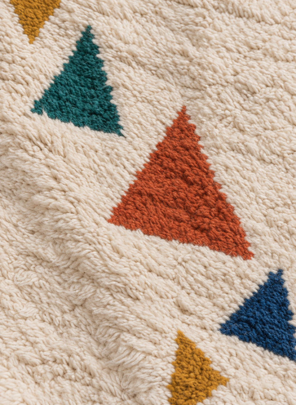 Close-up of the wool texture of Azilal rug model 08