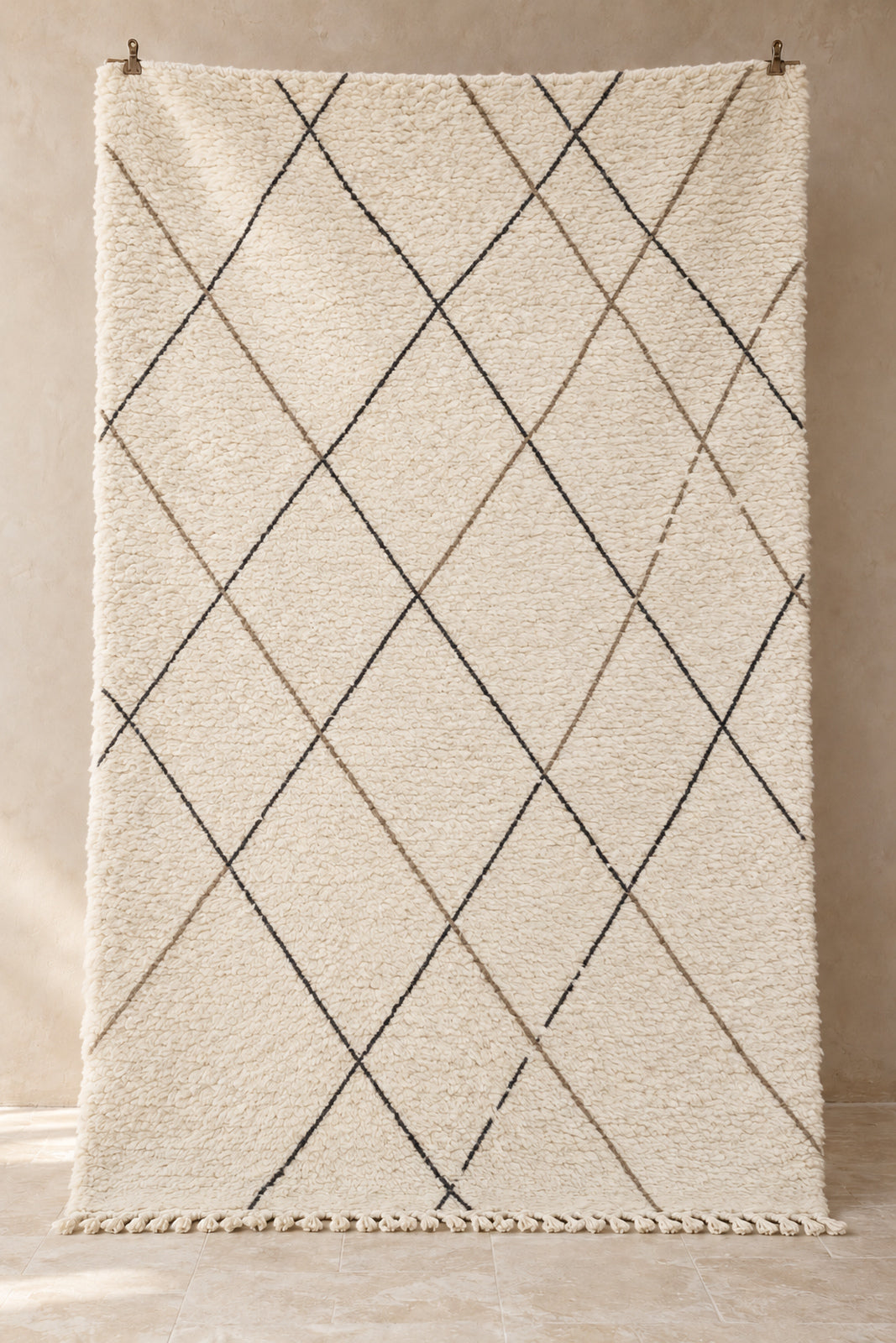 Handmade Beni Ourain rug model 02, full view