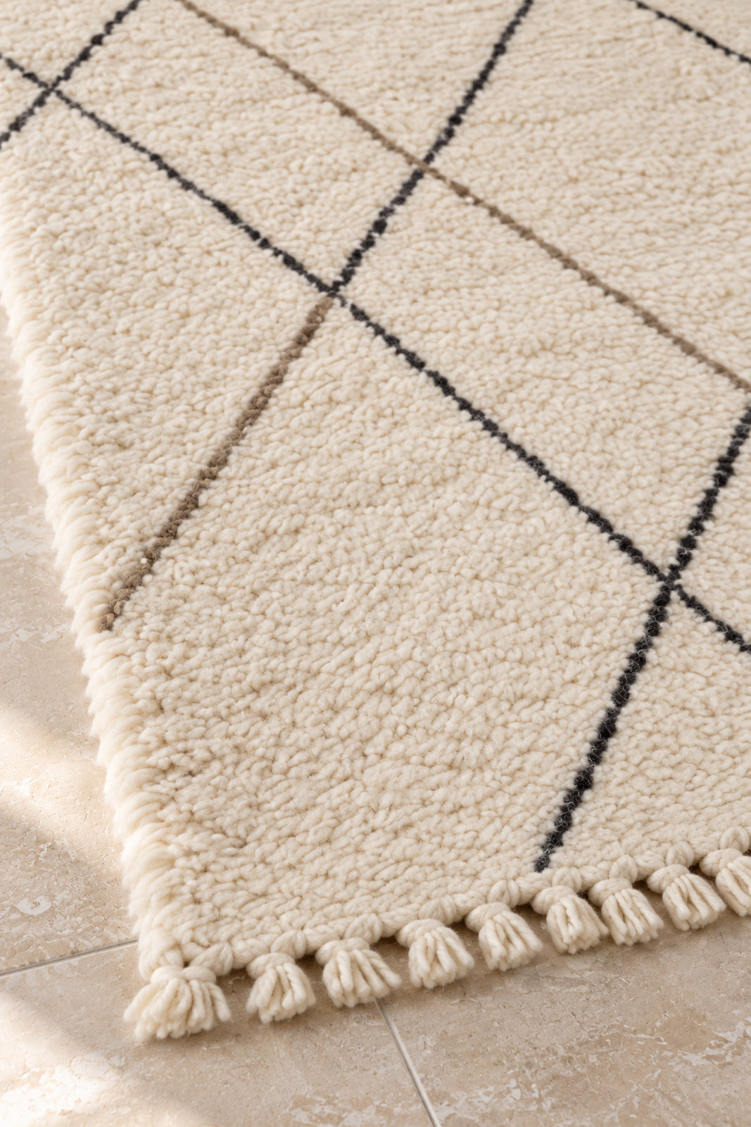 Fringe of Beni Ourain rug model 02