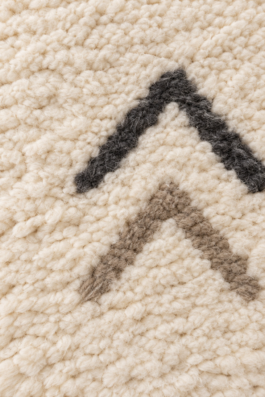 Wool texture of Beni Ourain rug model 06