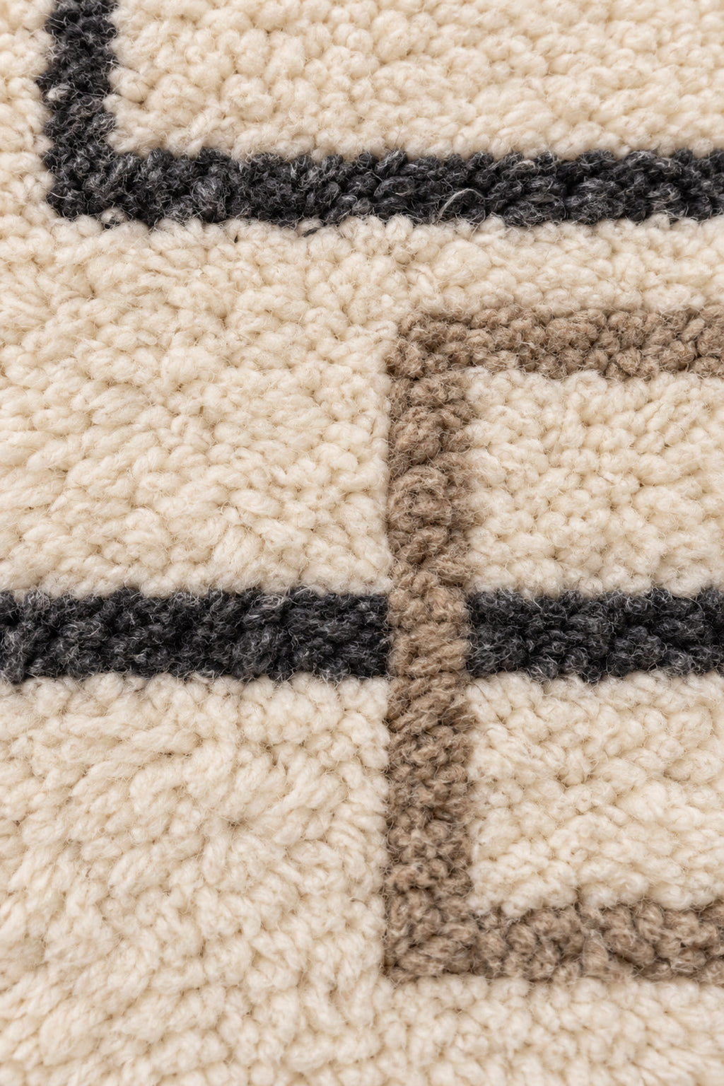 Wool texture of Beni Ourain rug model 08