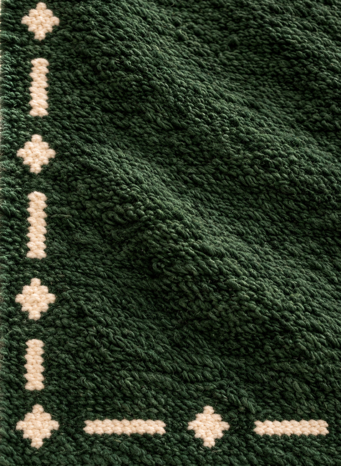Wool texture of Beni Ourain rug model BWO-02
