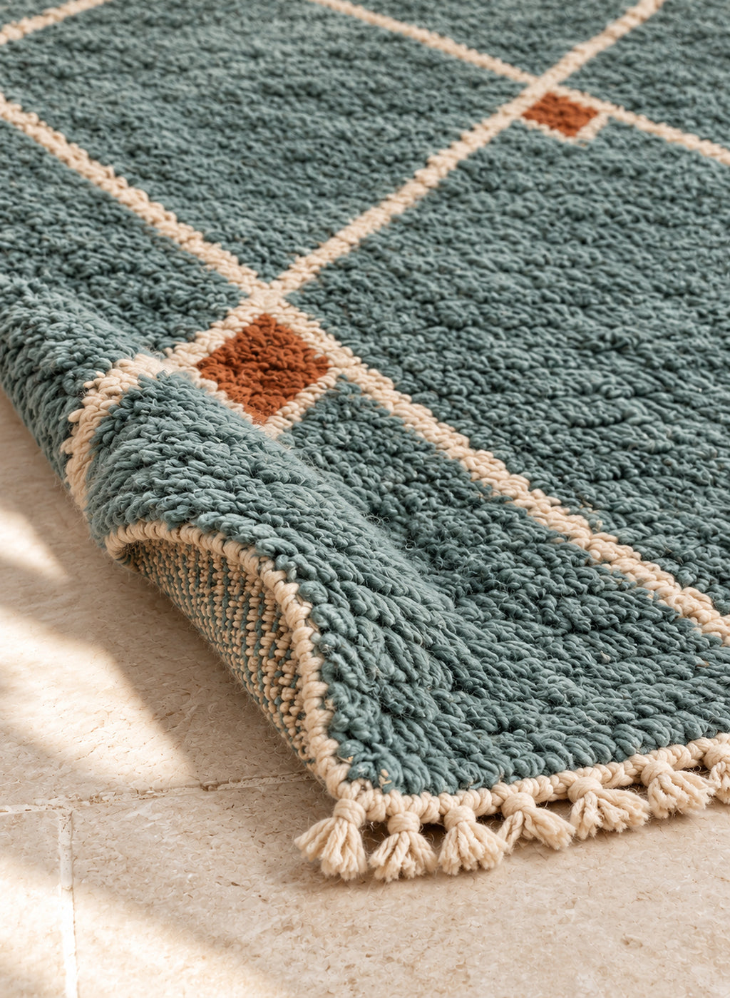Thick pile of Beni Ourain rug model BWO-20 on a folded corner