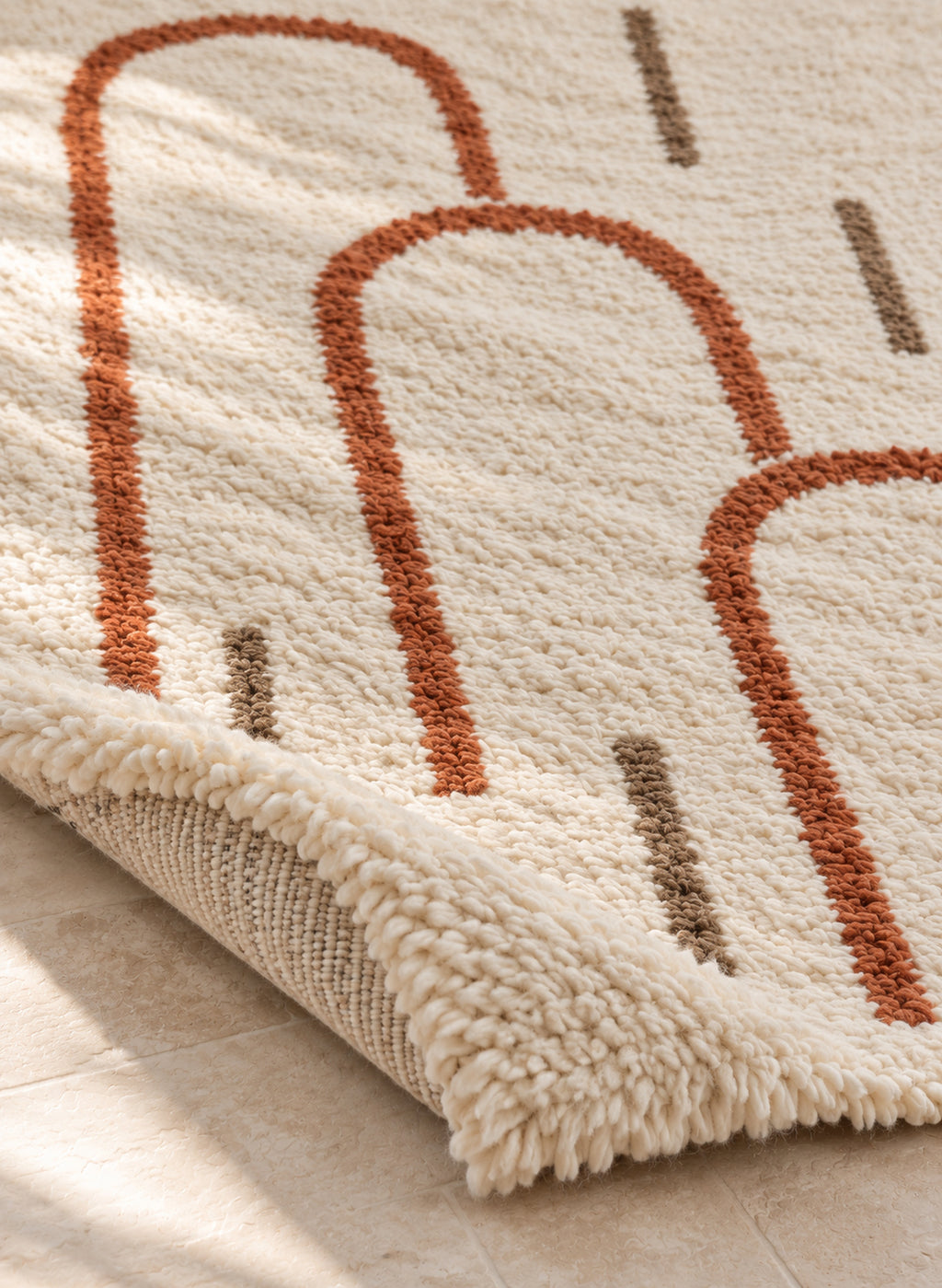 Thick pile of Beni Ourain rug model BWO-28 on a folded corner