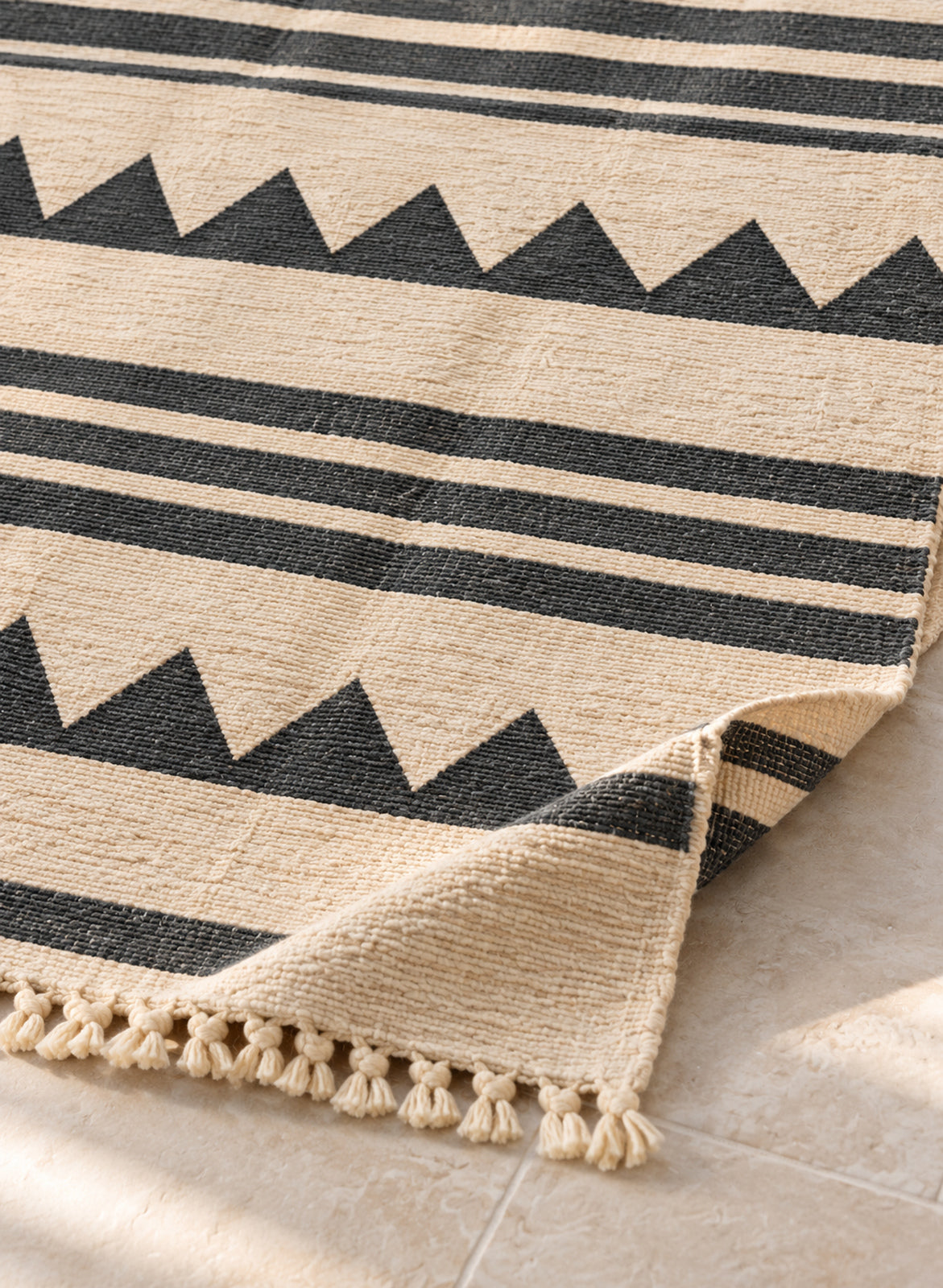 Folded corner of the Tiski kilim