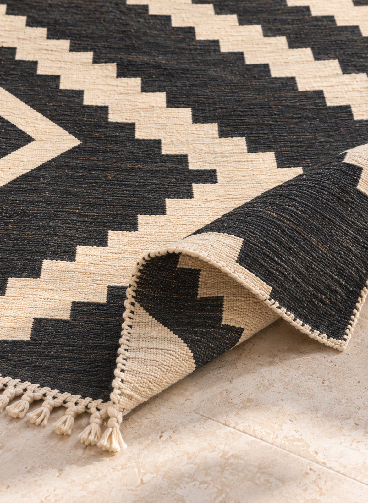 Folded corner of the Ammas kilim