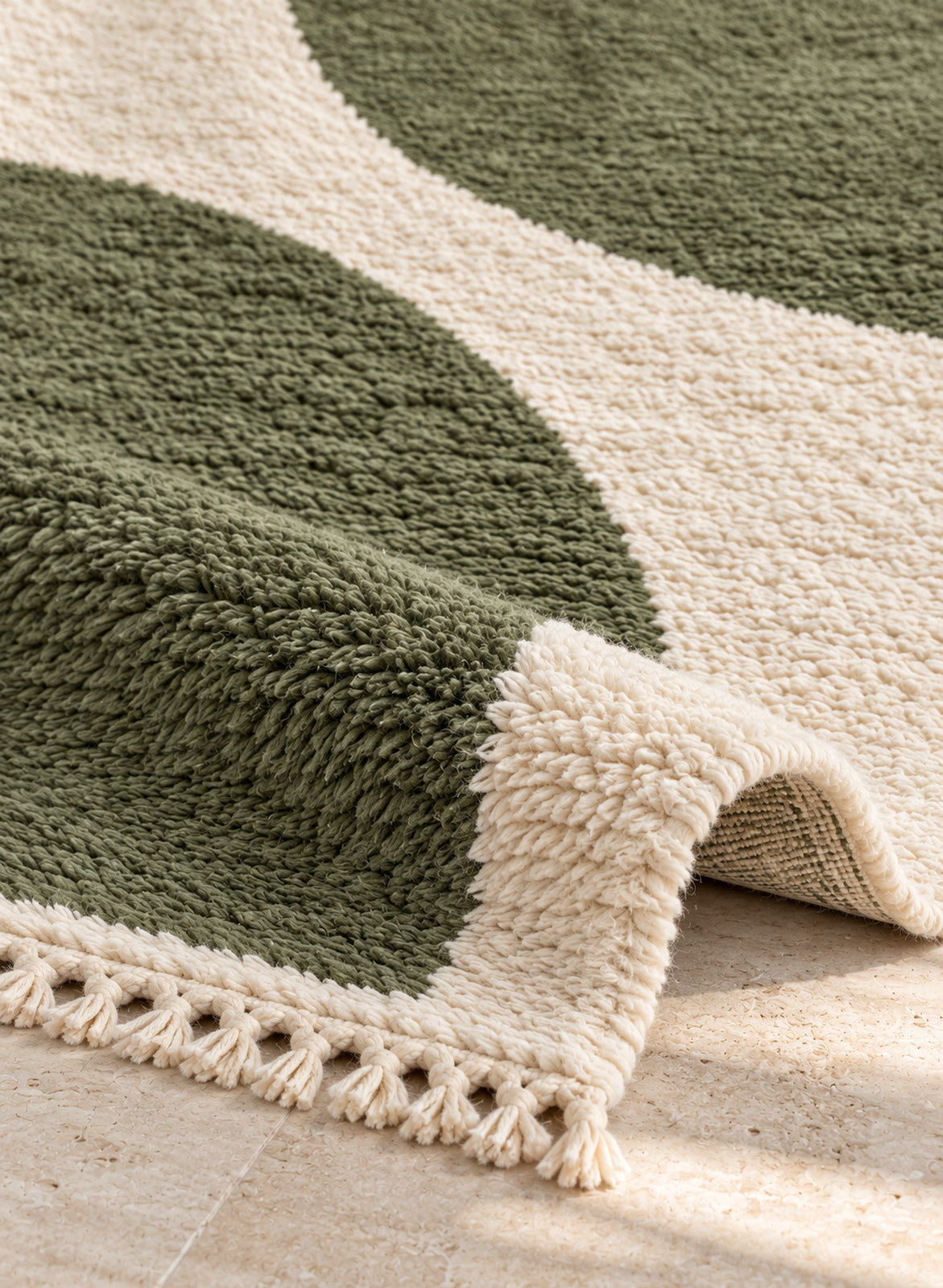 Mrirt rug model 07, folded to show the pile