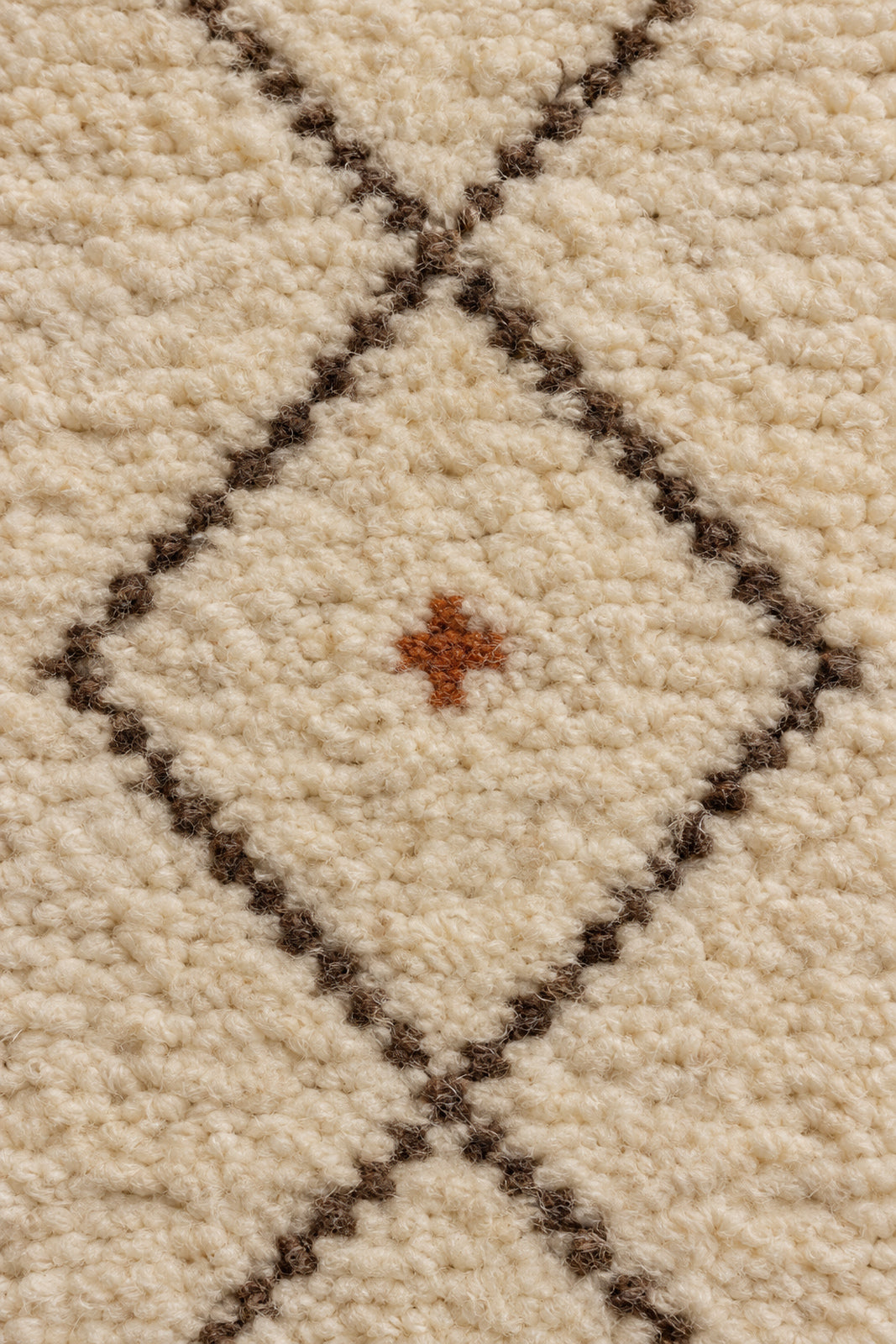 Wool texture of Beni Ourain oval rug model TF-01
