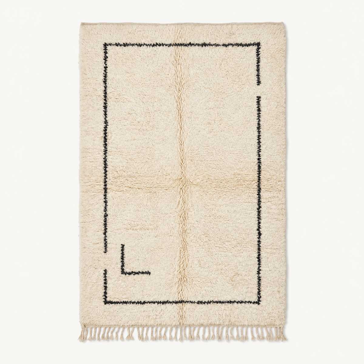 Tapis Azilal ivoire à bordure charbon – Atlas Contour